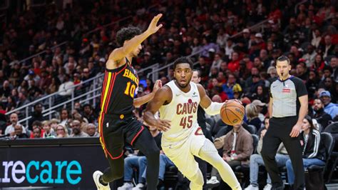 hawks game live free.
